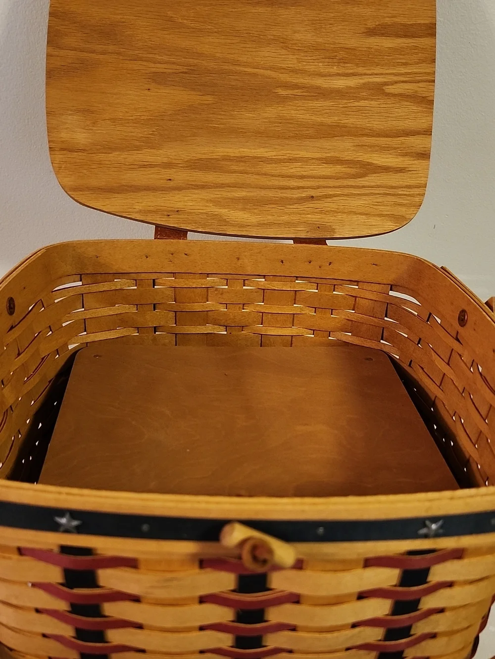 Longaberger Proudly American Picnic Basket